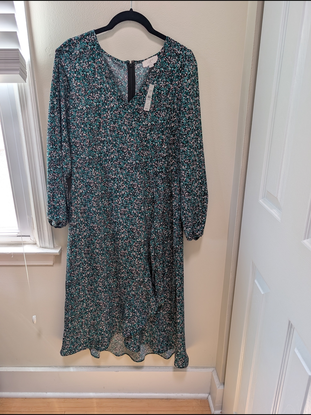 NWT LOFT Long Sleeve Floral Print Dress in Teal, Black, Pink